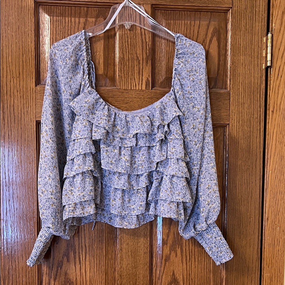 Astr Floral Ruffle Blouse - Gray